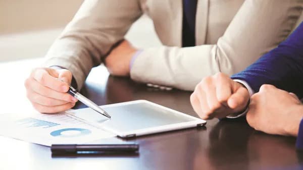 Why Working with a Financial Advisor Brings Clarity, Not Just Returns?